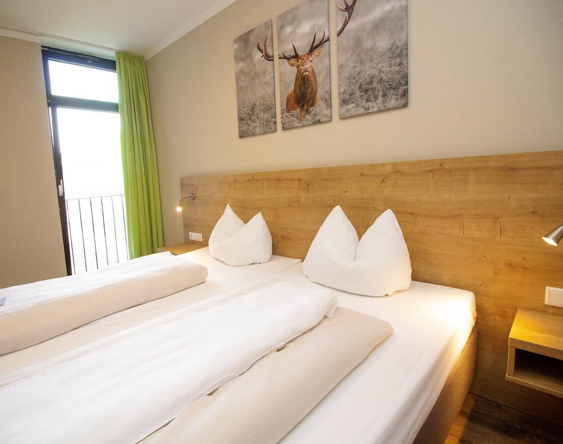 Hotel Dolomit - Munich, Munich